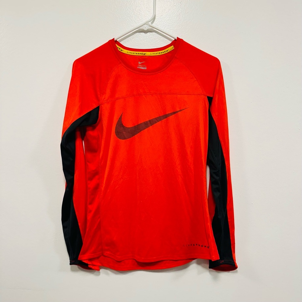 Nike shirt! Long sleeve dry fit live strong, athletic top women’s size medium!